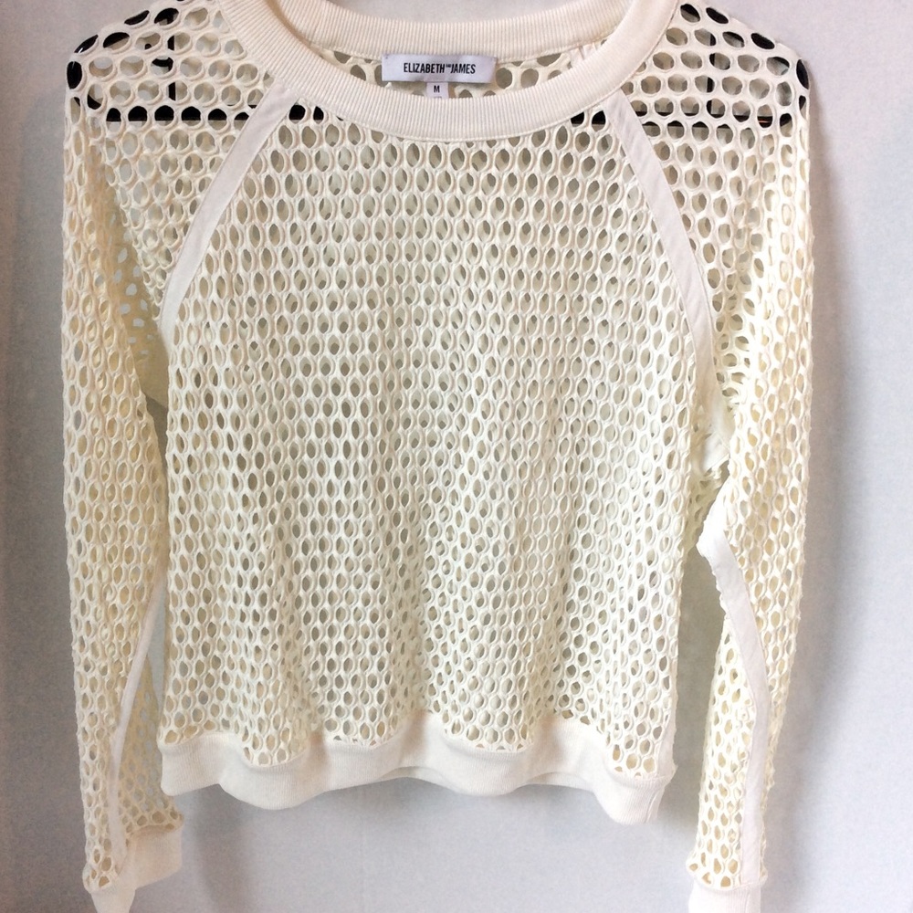 Elizabeth and James Women Shell